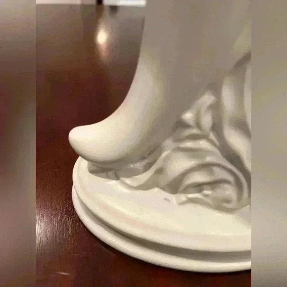 Vintage Tulip Vase with  Two Separate Stem Areas in White - Picture 6 of 10